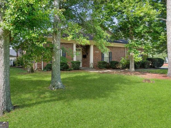 586 Lassiter Street, Riverdale, GA 30274