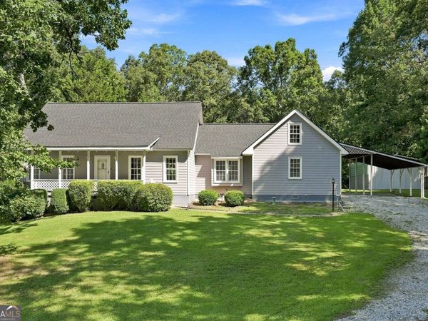 1423 Enchanted Lake Drive NW, Conyers, GA 30012