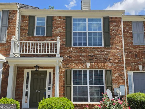 2846 Parkway Close, Lithonia, GA 30058