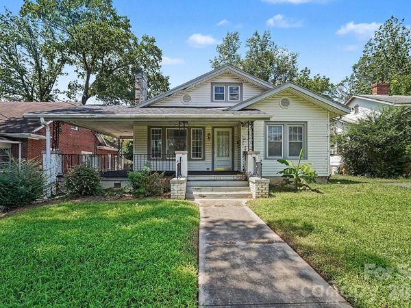 2828 Bon Air Avenue , Winston Salem, NC 27105