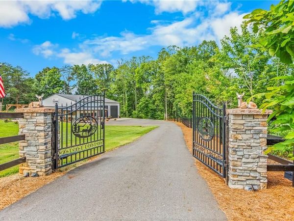 1325 William Fowler Road, King, NC 27021