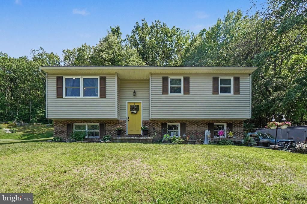 783 CLOUSER HOLLOW ROAD , NEW BLOOMFIELD, PA 17068
