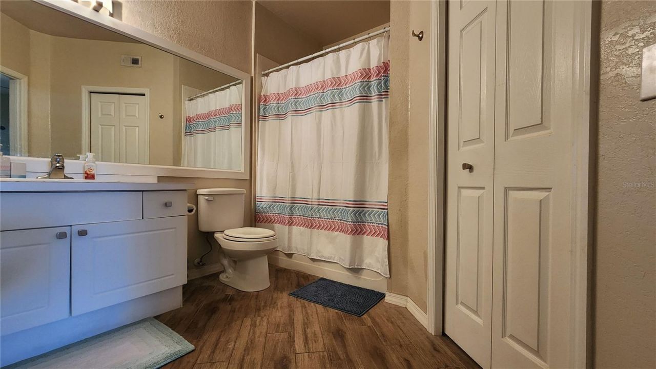 5134 Northridge Road, Unit 203, Sarasota, FL 34238 Photo