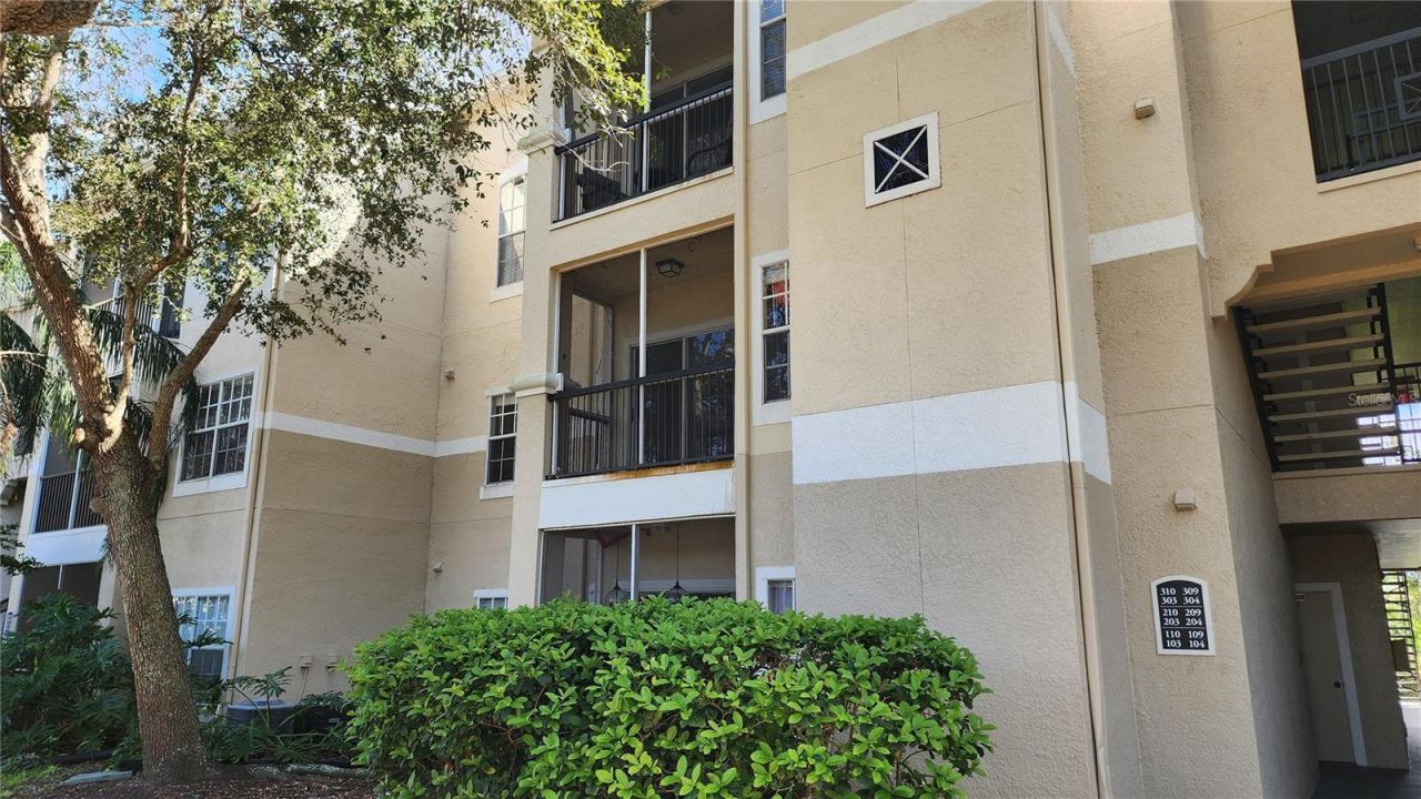 5134 Northridge Road, Unit 203, Sarasota, FL 34238 Photo