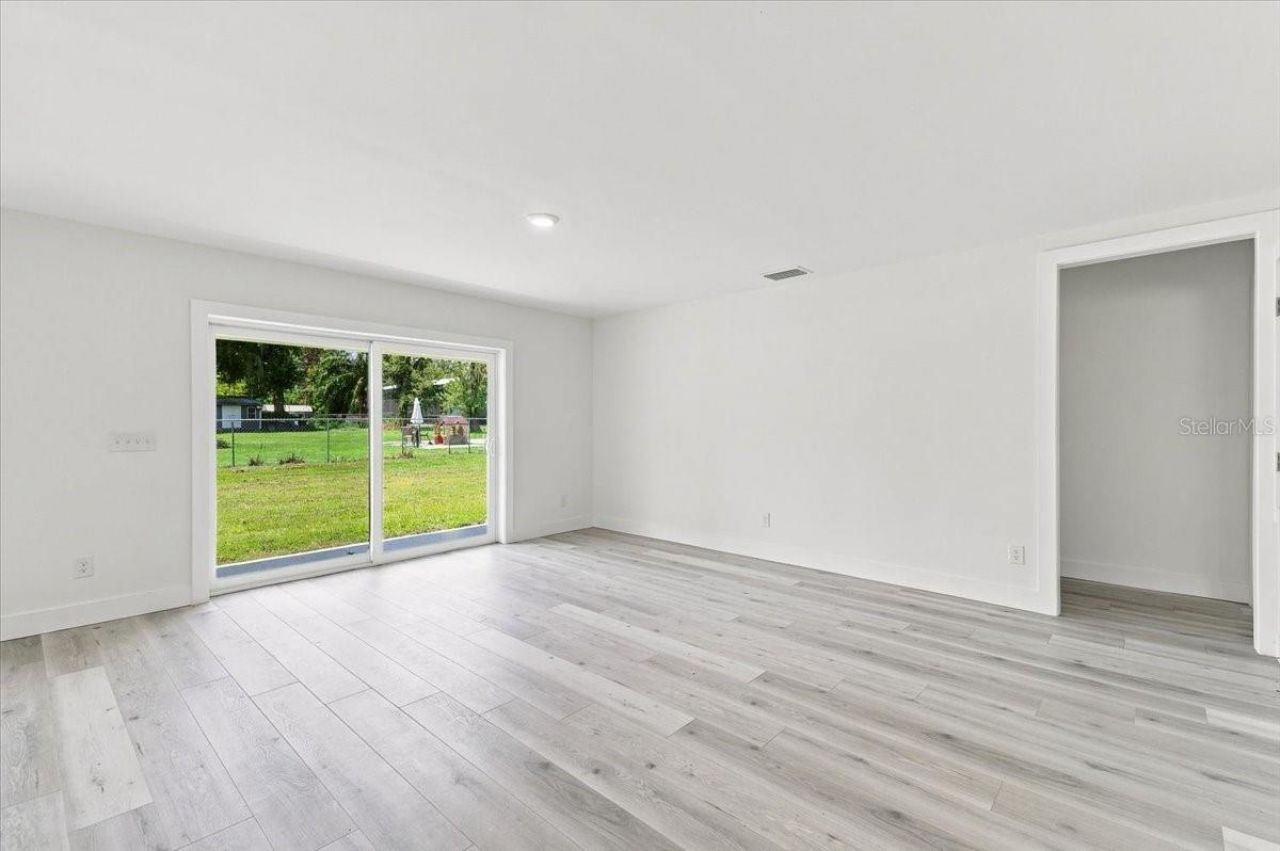 829 N Clermont Avenue , Fort Meade, FL 33841 Photo