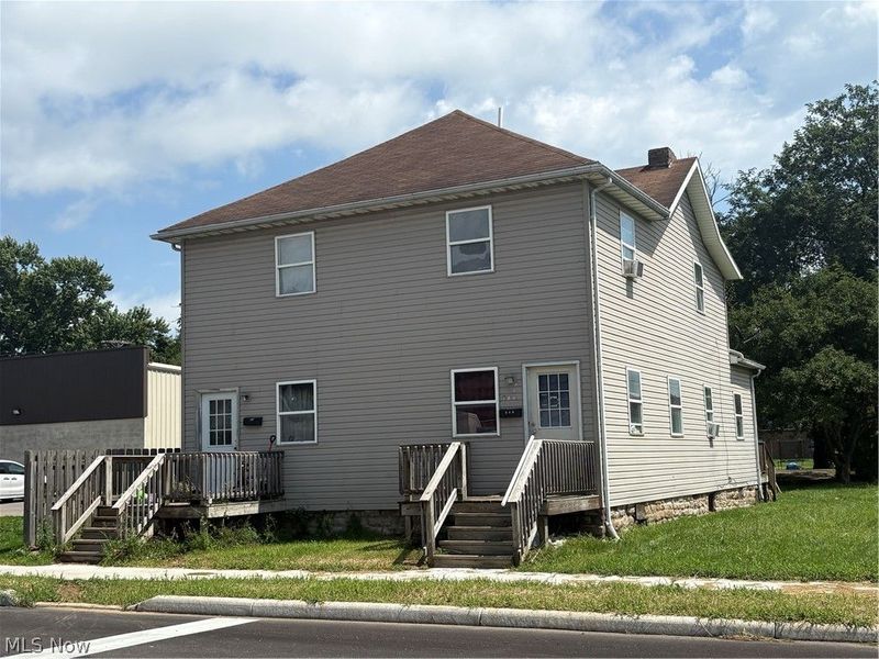946 Putnam Avenue, Zanesville, OH 43701 Photo 1
