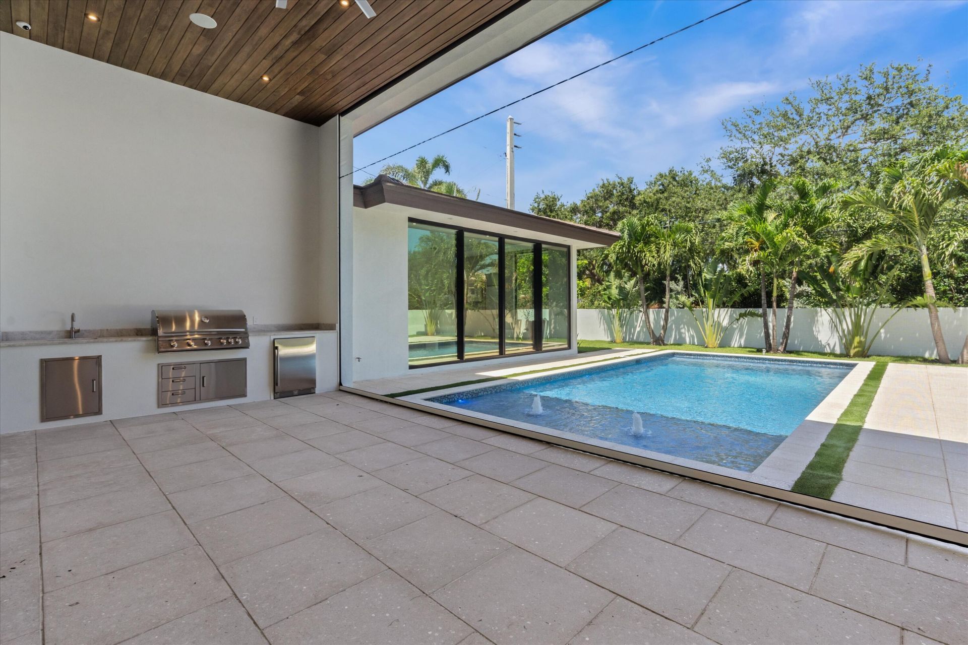 2265 NE 30th Court, Lighthouse Point, FL 33064 Photo