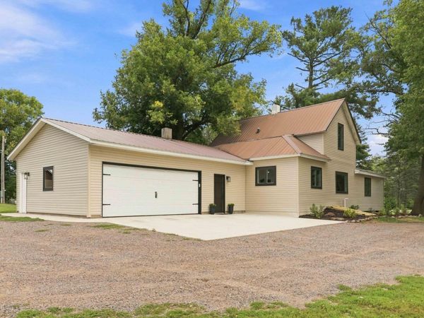 2961 Rainbow Street, Brook Park, MN 55007