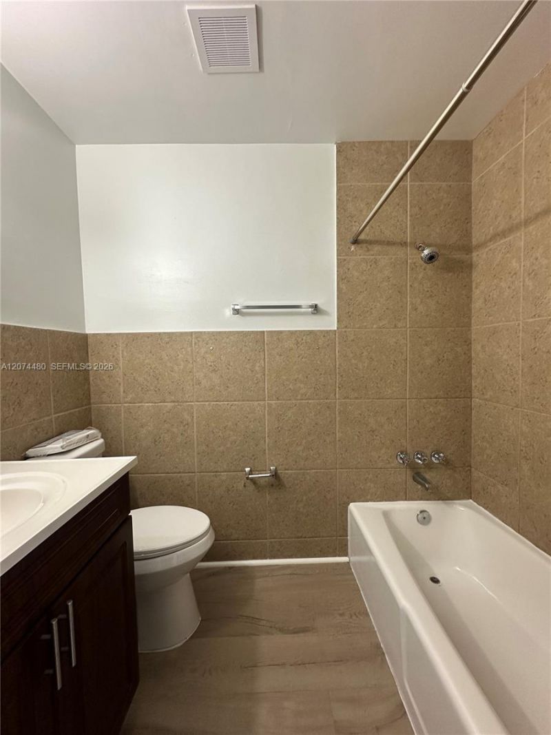 110 NE 19th Ave , Unit 12A, Deerfield Beach, FL 33441 Photo