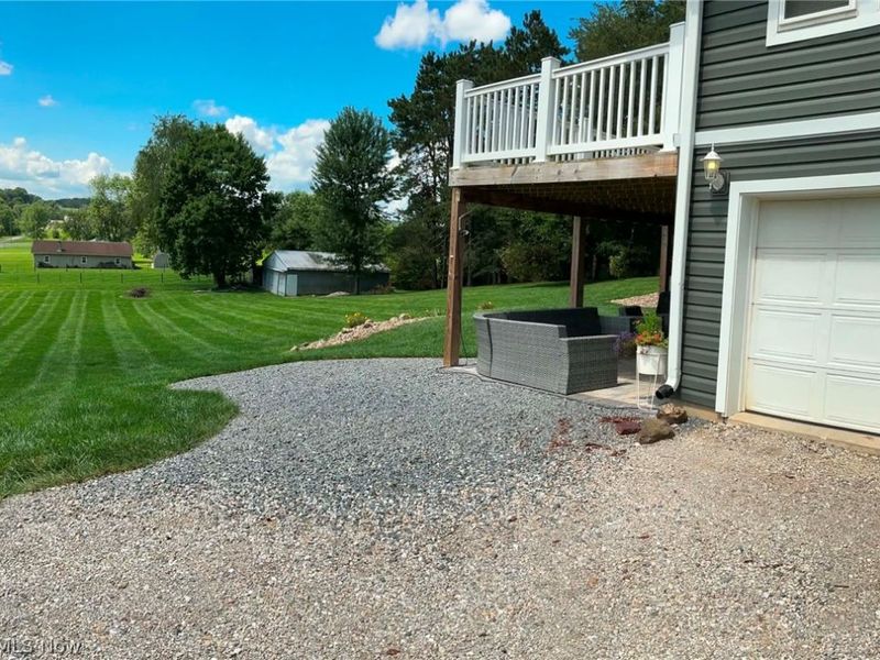 3285 Arrowhead Drive, Nashport, OH 43830 Photo 6