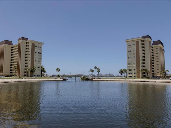 4525 COVE CIRCLE, Unit 1107, ST PETERSBURG, FL 33708