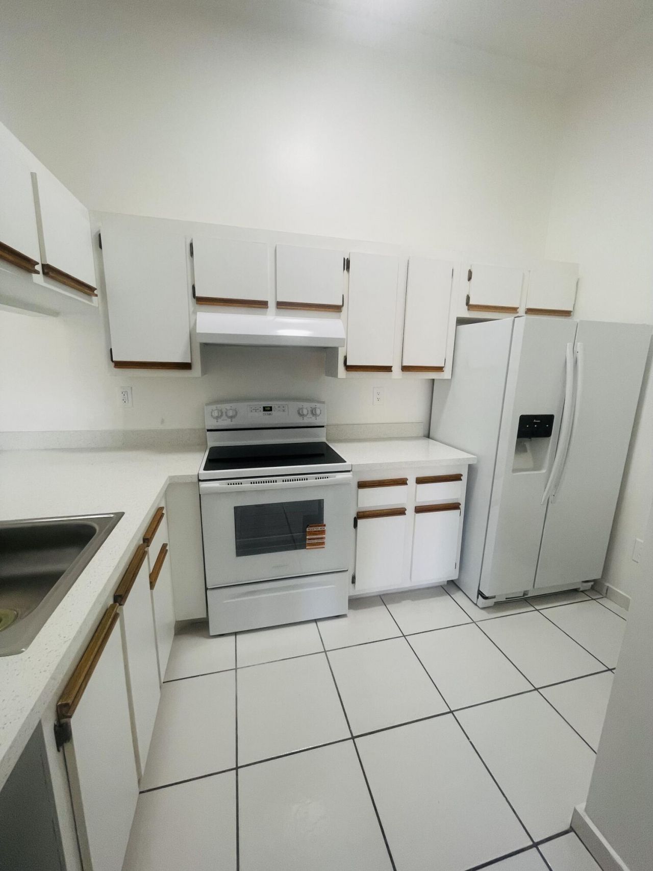 18340 Mediterranean Boulevard, Unit 2806, Hialeah, FL 33015 Photo