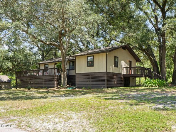 3875 River Road, Vernon, FL 32462