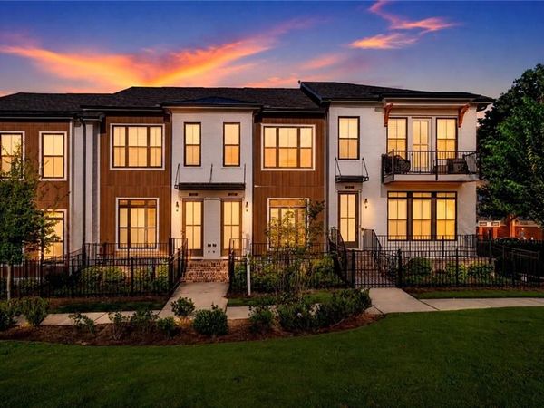223 Downing Dr, Alpharetta, GA 30022