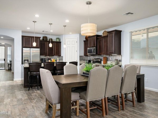 27039 N 75th Drive, Peoria, AZ 85383