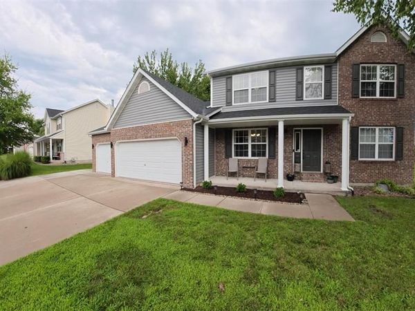 1122 Buran Drive , O'Fallon, IL 62269