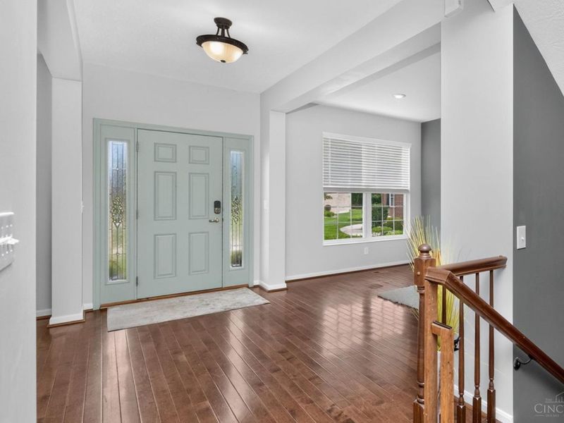 378 Eastbury Drive, Loveland, OH 45140 Photo 12