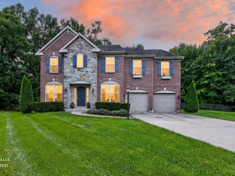 378 Eastbury Drive, Loveland, OH 45140 Photo 2
