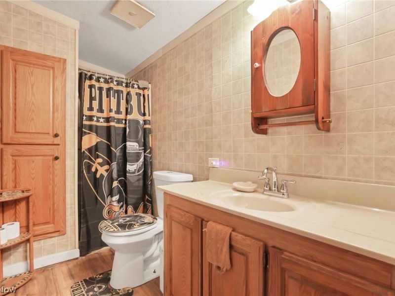 4230 Arbor Road NE, Mechanicstown, OH 44651 Photo 7