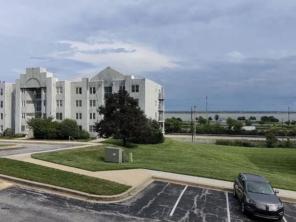 5211 LE PARC DRIVE, Unit 6, WILMINGTON, DE 19809