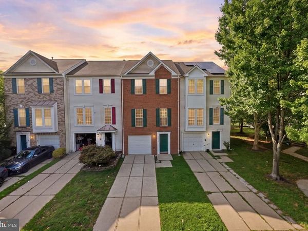 21954 BOX CAR SQUARE, STERLING, VA 20166