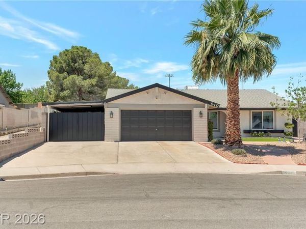 640 Summerland Drive, Henderson, NV 89002