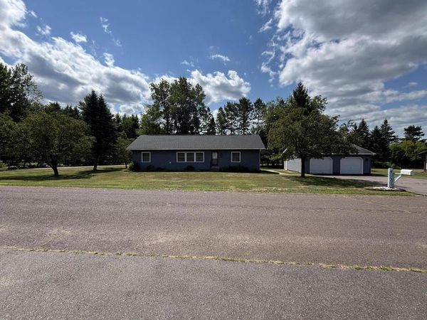 27 Superior STREET, Gile, WI 54525