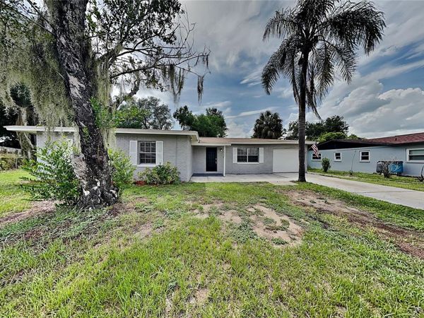 SEFFNER, FL 33584