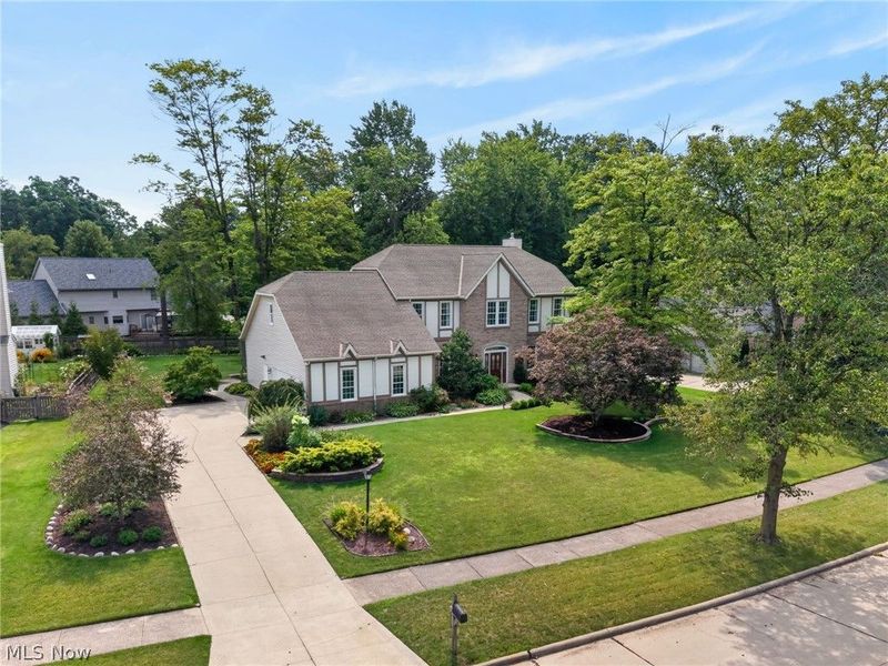8753 Treetop Trail, Broadview Heights, OH 44147 Photo 3