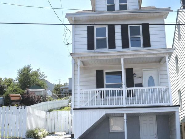 238 Broad Street, St Clair, PA 17970