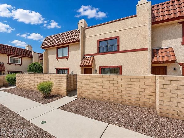 1324 Rawhide Street , Las Vegas, NV 89119