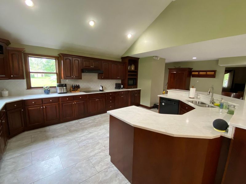 12857 Fox Run Court S, Pickerington, OH 43147 Photo 7