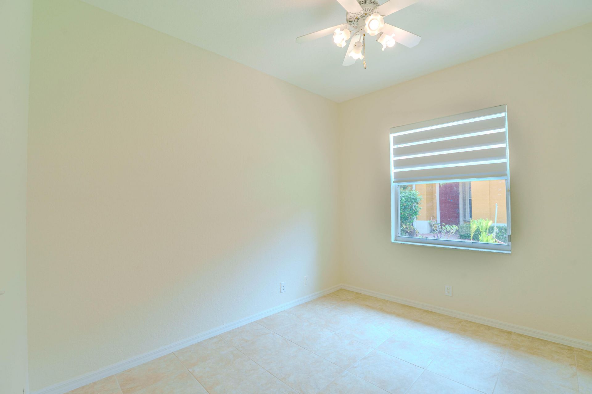 5733 NW 119th Drive, Coral Springs, FL 33076 Photo