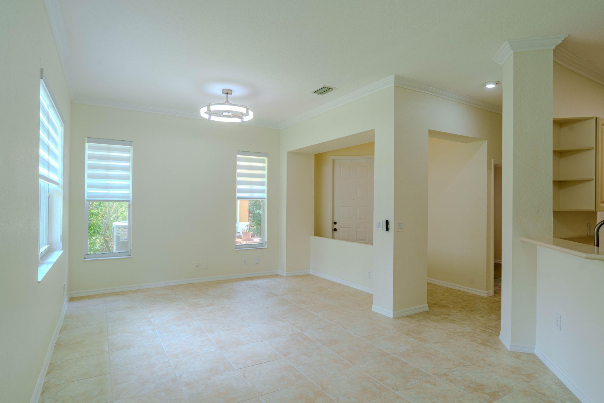 5733 NW 119th Drive, Coral Springs, FL 33076 Photo