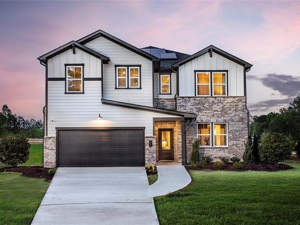 814 Changeup Circle, Lawrenceville, GA 30043