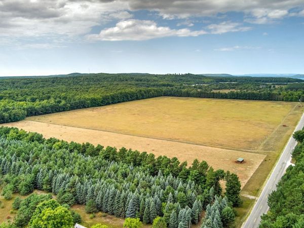 12500 Plowman Road S, Empire, MI 49630