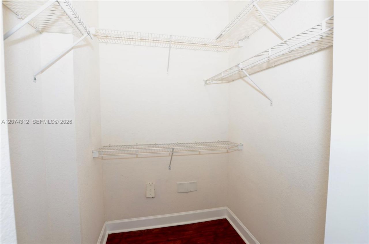 6001 SW 70th St , Unit 137, South Miami, FL 33143 Photo