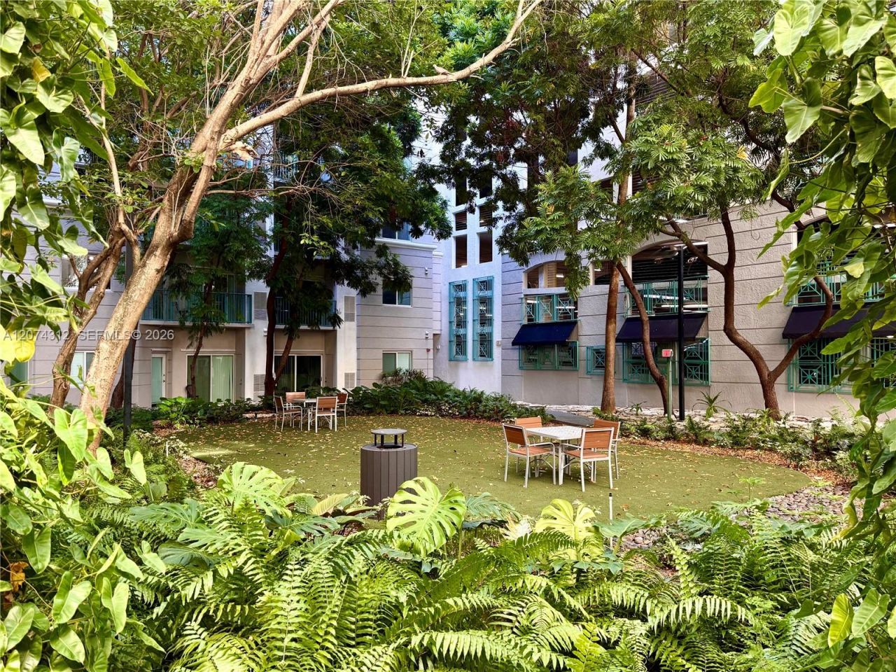 6001 SW 70th St , Unit 137, South Miami, FL 33143 Photo