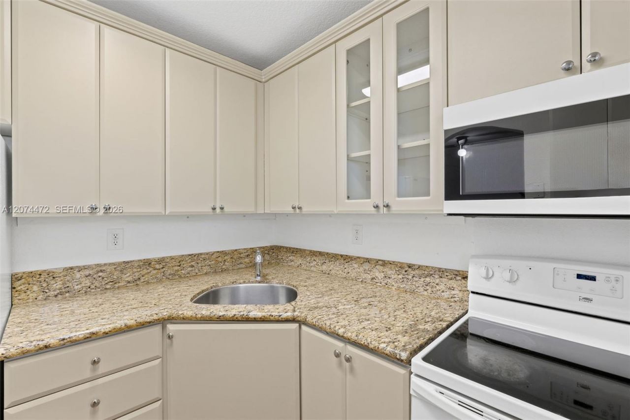 17255 SW 95th Ave, Unit 462, Palmetto Bay, FL 33157 Photo