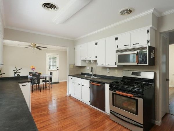 26 Lynn Ave, Middlesex, NJ 08846