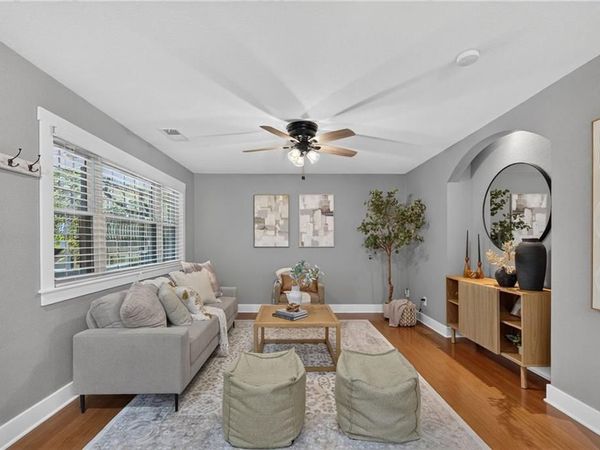 4500 Jefferson Street, Unit 102, Kansas City, MO 64111