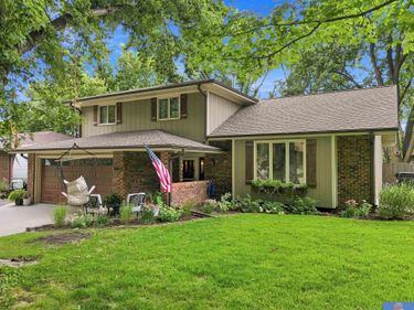 2405 Grant Street, Beatrice, NE 68310