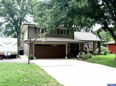 2405 Grant Street, Beatrice, NE 68310