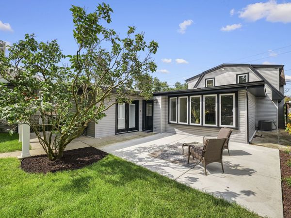 1346 Highland Avenue , Berwyn, IL 60402