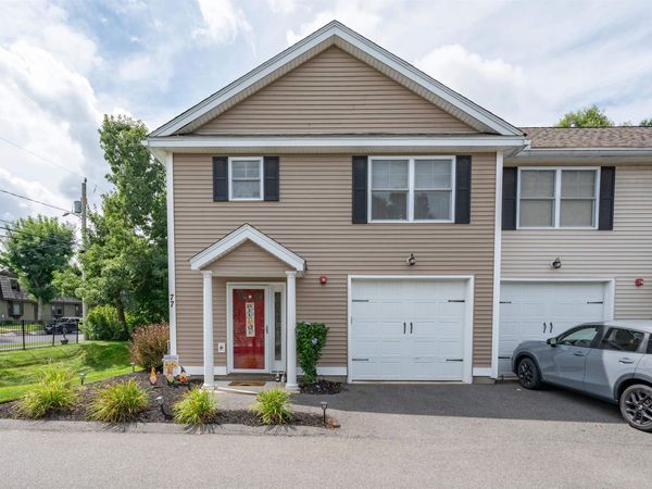 77 Deerwood Drive, Unit A, Nashua, NH 03063