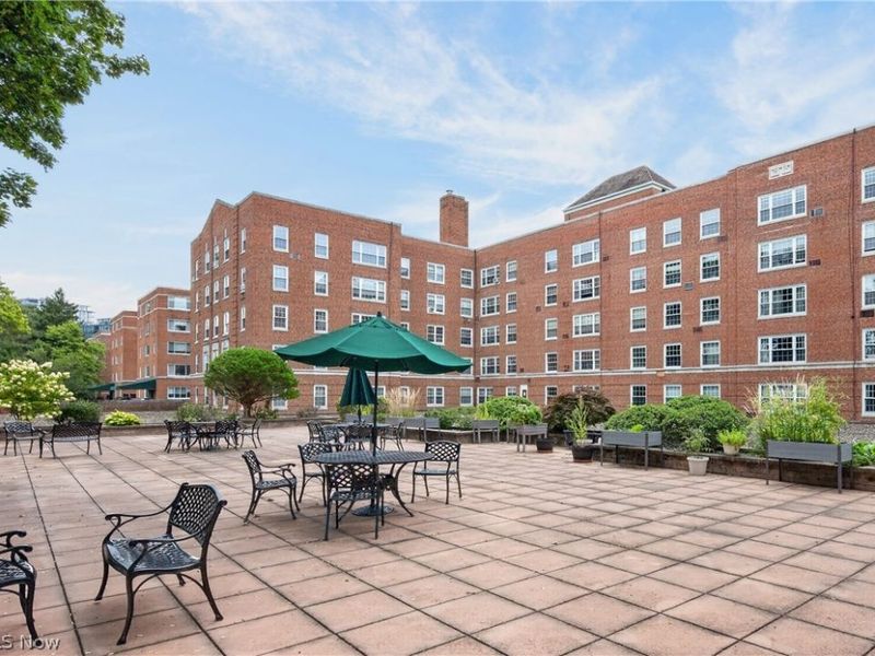 19101 Van Aken Boulevard, Unit 421, Shaker Heights, OH 44122 Photo 35