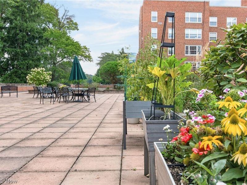 19101 Van Aken Boulevard, Unit 421, Shaker Heights, OH 44122 Photo 36