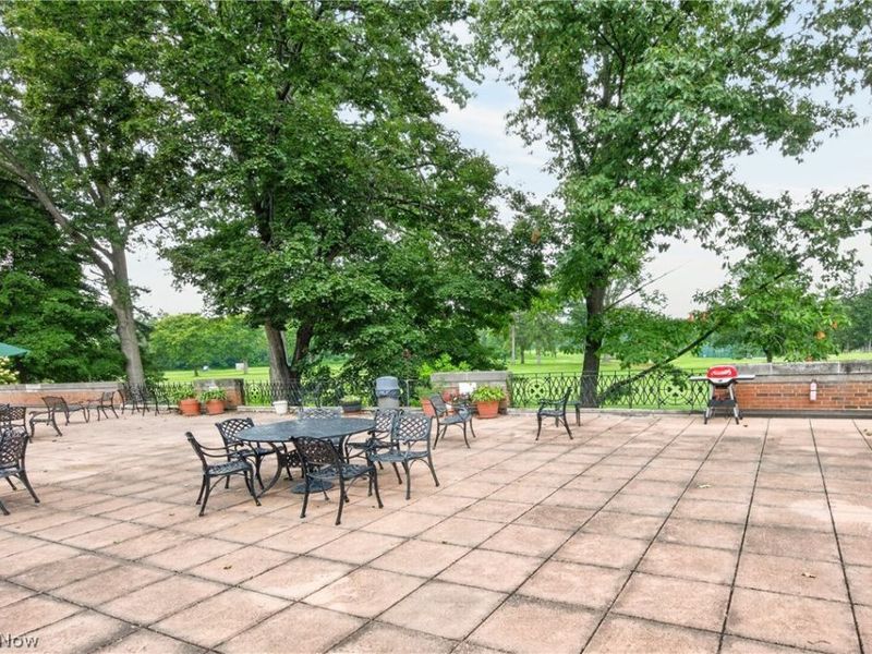 19101 Van Aken Boulevard, Unit 421, Shaker Heights, OH 44122 Photo 37