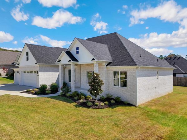 1650 Dolphin Drive, Conway, AR 72034