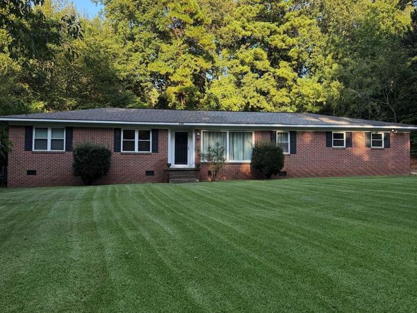 325 4th Avenue E, Glencoe, AL 35905